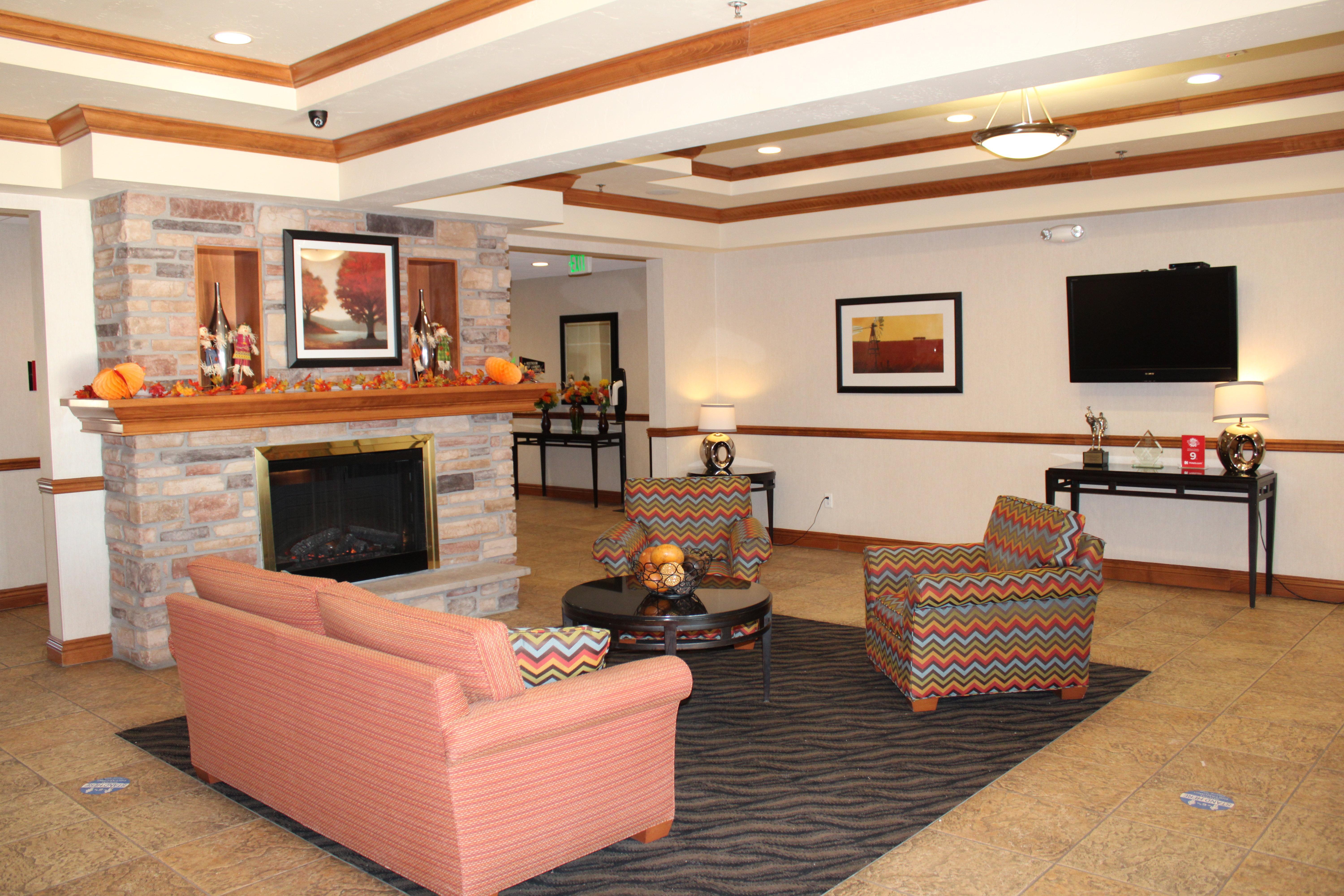 Holiday Inn Express Hotel Vernal By Ihg Exterior photo