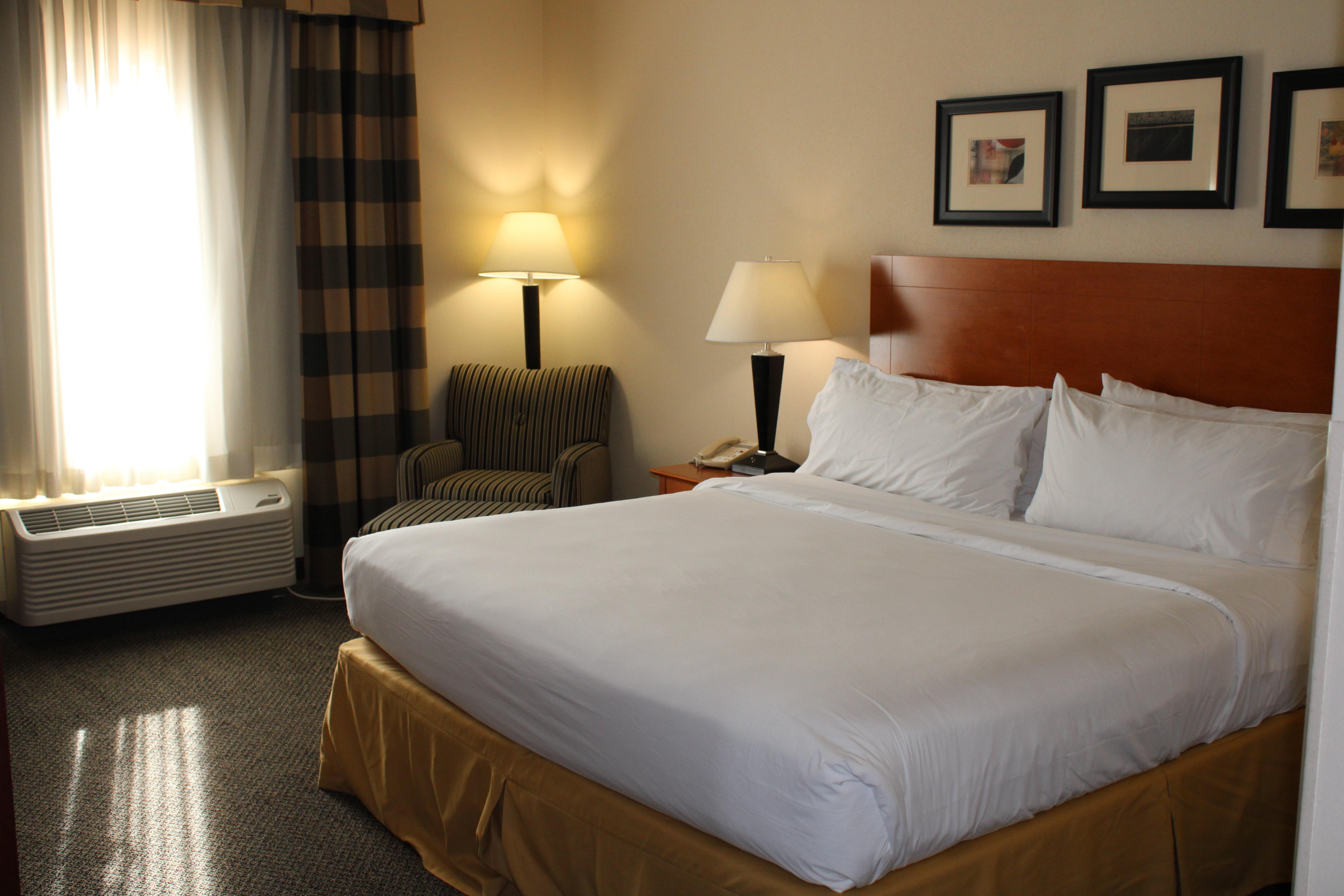 Holiday Inn Express Hotel Vernal By Ihg Exterior photo