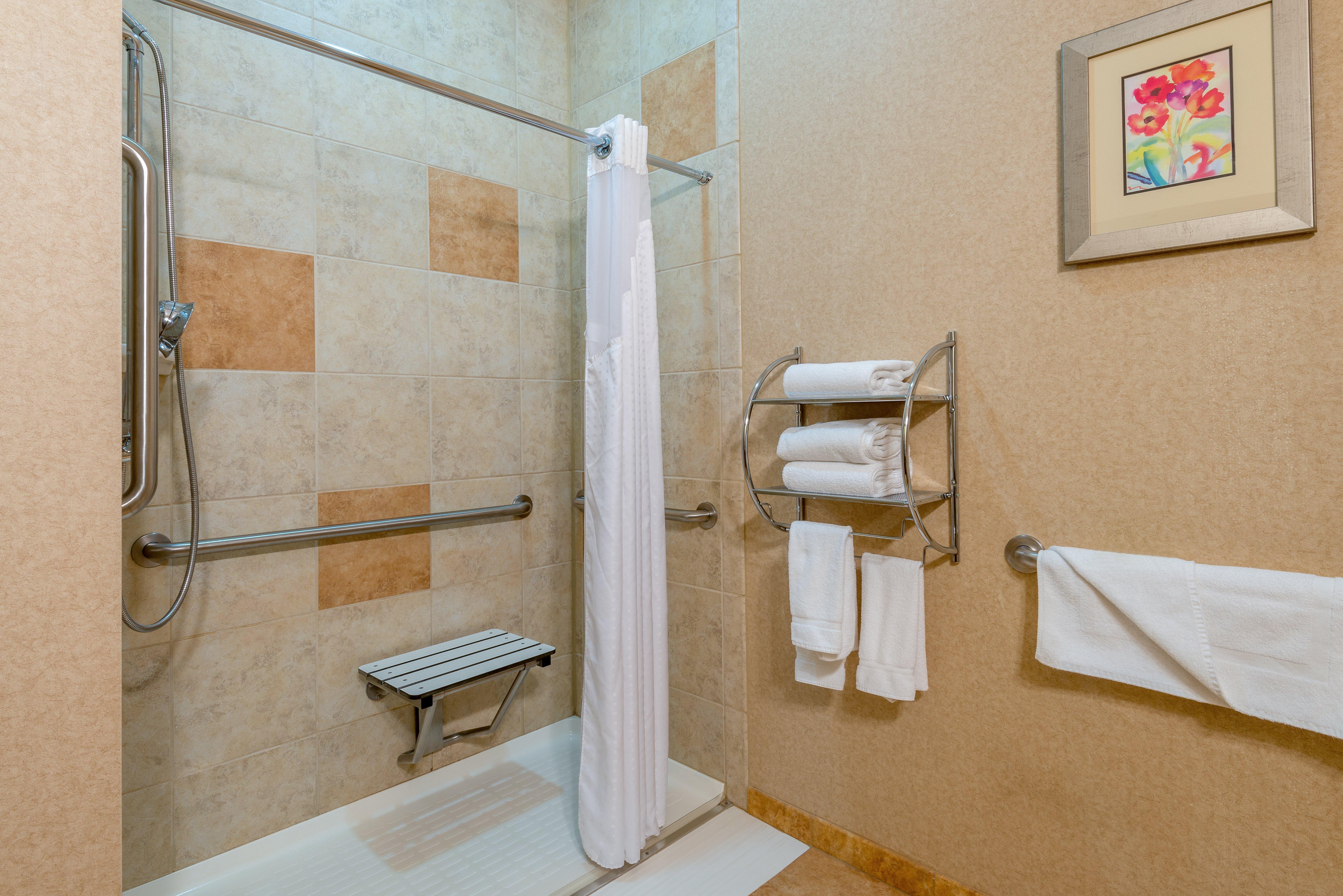 Holiday Inn Express Hotel Vernal By Ihg Exterior photo