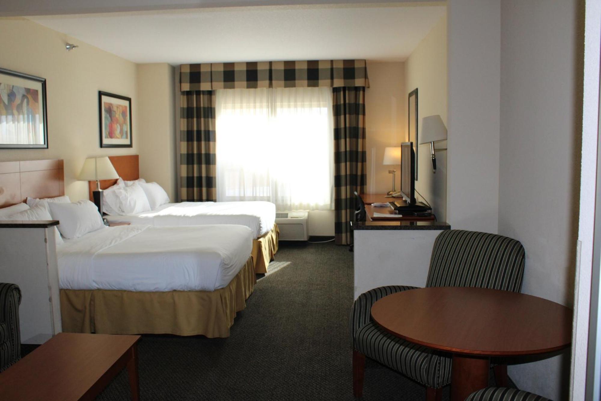 Holiday Inn Express Hotel Vernal By Ihg Exterior photo